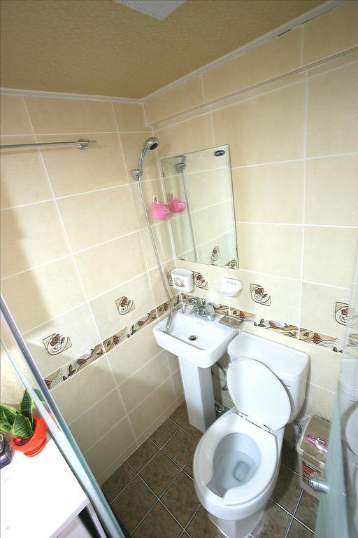 Apgujeong Residence Сеул Номер фото